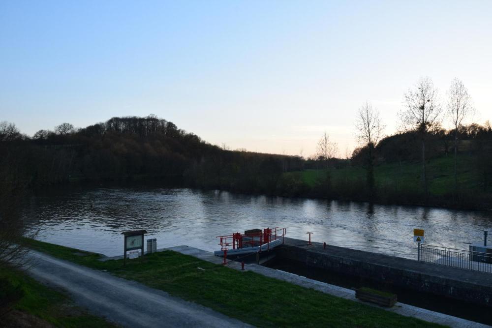 Maison Eclusiere Le Port, Les Refuges Du Halage Sace ภายนอก รูปภาพ
